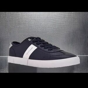 TOMMY HILFIGER DARK BLUE PANDORA SHOE TMPANDORA2 DKBLUE Unisex Men’s 7.5 Sneaker